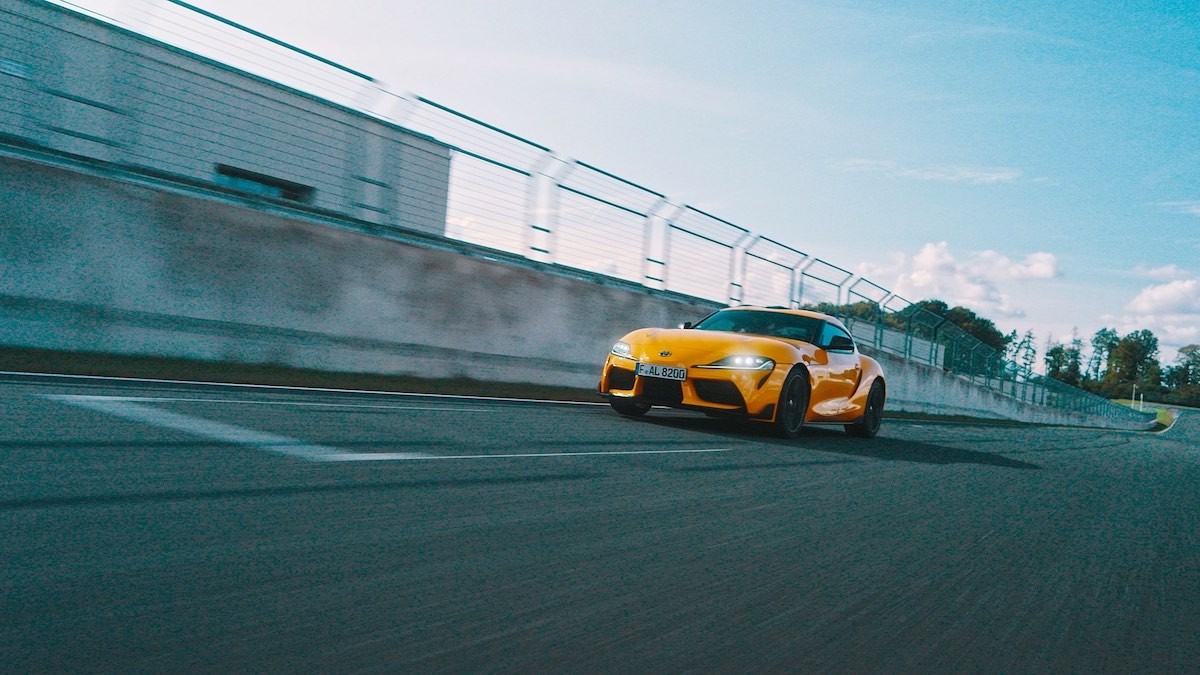 The "AZENIS RS820" sports tire from Falken Tyre is based on a hybrid construction with Aramid reinforcement for greater driving stability. © Falken Tyre Europe GmbH